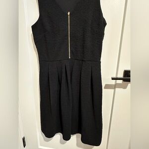 Black Sleeveless Dress